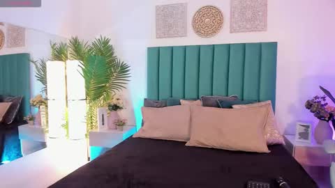 Charlotte Brandt online show from 01.07.26