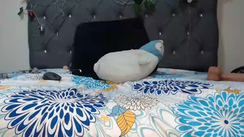 charlottee07 online show from 01.31.25