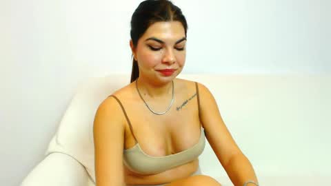 Charlotte online show from 01.09.25