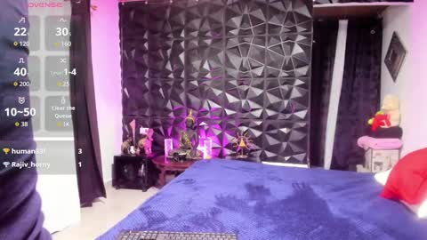 Snapshot of charlottemeyerr chatting on 09.25.25 charlot online show from 09.25.25