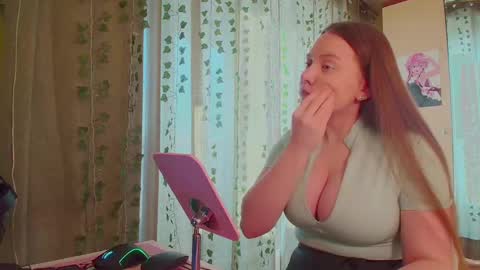 Snapshot of charlottewip chatting on 02.18.25 Kira online show from 02.18.25