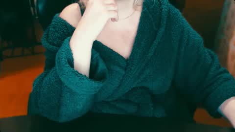 CharlotteXTasty online show from 02.10.25