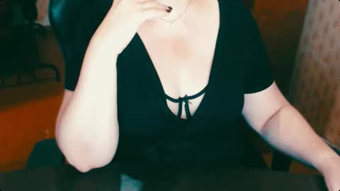 CharlotteXTasty online show from 10.22.25