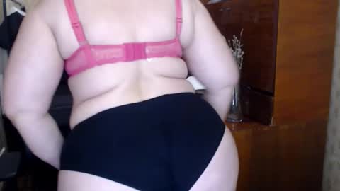 Snapshot of charlottextasty chatting on 04.22.26 CharlotteXTasty online show from 04.22.26