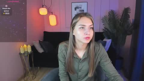 Snapshot of charmbianca chatting on 02.20.25 Bianca online show from 02.20.25