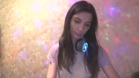 Snapshot of charming__seili chatting on 12.02.24 Charming Seili online show from 12.02.24