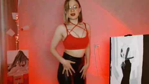 Michelle  online show from 03.10.25