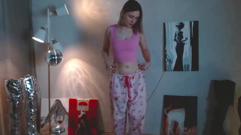 Michelle  online show from 02.07.26