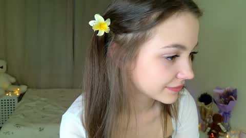 Snapshot of charming_bliss chatting on 04.04.26 Kaylee online show from 04.04.26