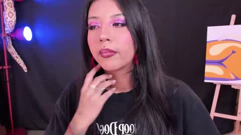 Victoria online show from 10.18.25