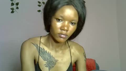 Snapshot of charmingdime chatting on 04.10.26 charmingdime online show from 04.10.26