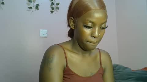 Snapshot of charmingdime chatting on 04.11.26 charmingdime online show from 04.11.26