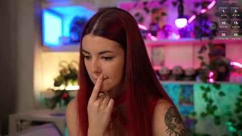 Snapshot of charmings_054 chatting on 01.15.25 Belle and Miley online show from 01.15.25