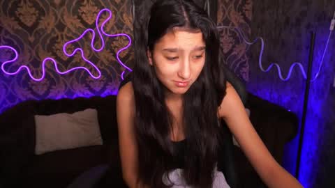 Snapshot of charmmocco chatting on 02.11.25 SweetMoco online show from 02.11.25