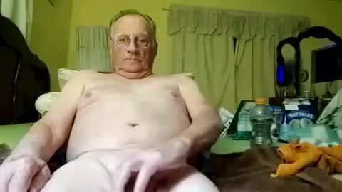 chatoffmale60 online show from 11.16.25