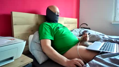 Snapshot of chatskor chatting on 02.28.26 Egor Skornyakov online show from 02.28.26