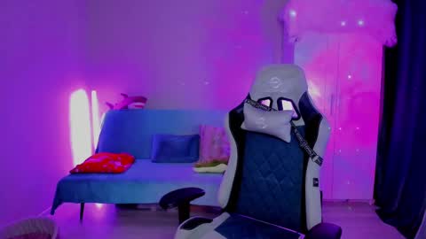 Betty online show from 02.18.25