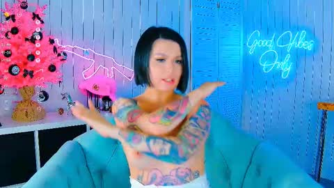 Miss Harmony online show from 12.20.25