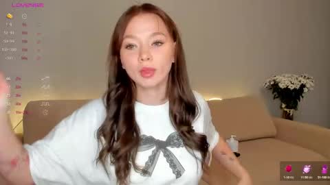 Em online show from 10.07.25