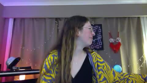 CheekyNightOwl online show from 04.25.26