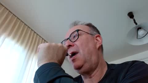 Snapshot of cheer2u chatting on 01.14.26 cheer2u online show from 01.14.26