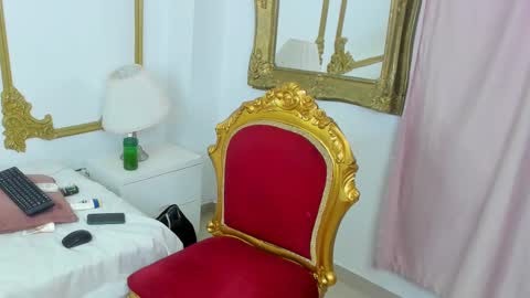 Snapshot of cheeto_333 chatting on 02.24.25 Cheeto online show from 02.24.25