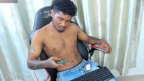 Snapshot of cheeto_333 chatting on 03.04.25 Cheeto online show from 03.04.25