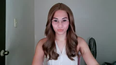 Snapshot of chelly4u69 chatting on 07.03.26 chelly4u69 online show from 07.03.26