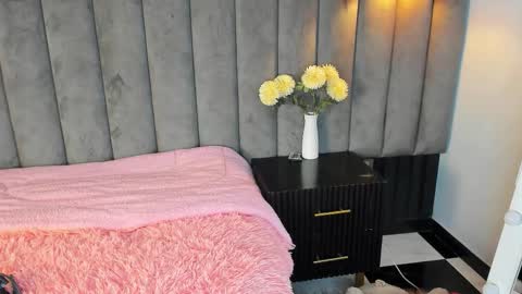 chelsea_bolton_ online show from 11.19.25