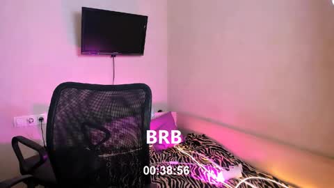 Snapshot of chelsyluxex chatting on 05.27.26 Chelsy Luxe online show from 05.27.26