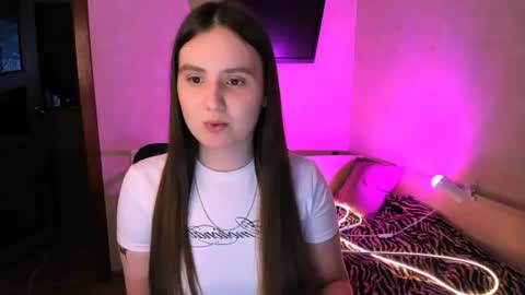 Snapshot of chelsyluxex chatting on 06.17.26 Chelsy Luxe online show from 06.17.26