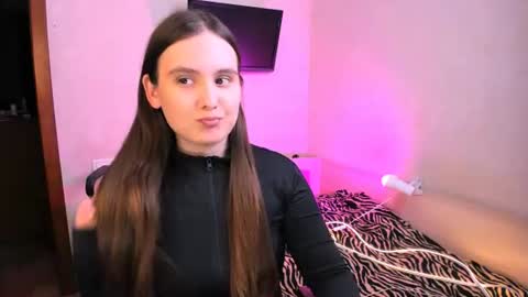 Snapshot of chelsyluxex chatting on 07.11.26 Chelsy Luxe online show from 07.11.26