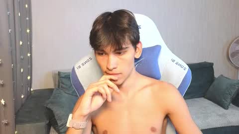 Snapshot of chem1ko chatting on 03.11.25 LUCASRYANPVT IS OPEN online show from 03.11.25