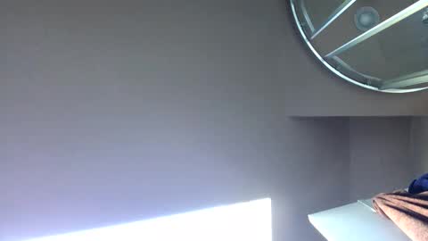 Snapshot of chenovich chatting on 02.12.25 chenovich online show from 02.12.25