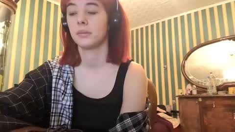 Snapshot of cherisegatchel chatting on 02.20.26 Emely online show from 02.20.26