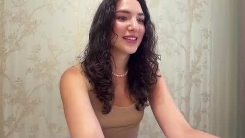 Snapshot of cherlydevenport chatting on 06.23.26 Marta online show from 06.23.26