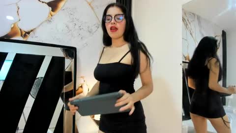 Snapshot of cherry_bom_as chatting on 05.22.26 cherry_bom_as online show from 05.22.26