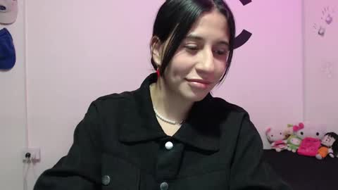 Snapshot of cherry_hc chatting on 01.22.25 Nezumy Rey online show from 01.22.25