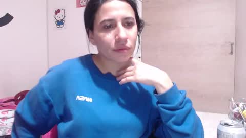 Snapshot of cherry_hc chatting on 11.11.25 Nezumy Rey online show from 11.11.25