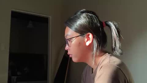 Snapshot of cherry_lollipops chatting on 12.21.25 cherry lollipops online show from 12.21.25