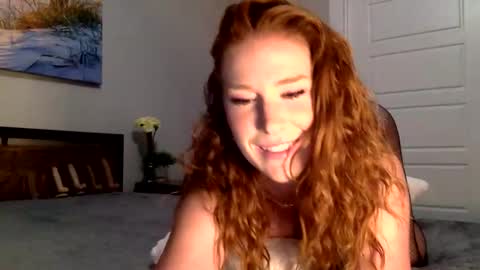 Snapshot of cherry_sinn chatting on 04.29.26 cherry sin online show from 04.29.26