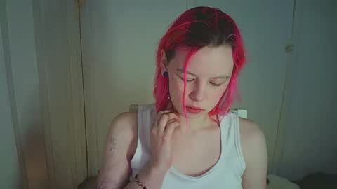 Snapshot of cherrybaby_0 chatting on 01.11.26 cherrybaby_0 online show from 01.11.26