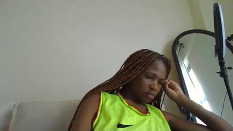 Cherryblossom2002 online show from 11.03.25