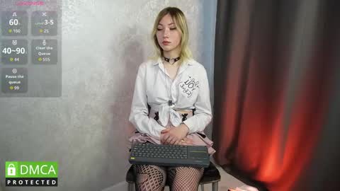 Snapshot of cherryblossomvibe chatting on 06.04.26 Cherry online show from 06.04.26
