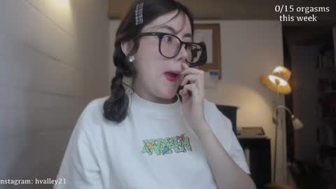 Sarah Prez online show from 11.28.25