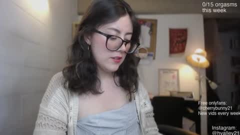 Snapshot of cherrybunny21 chatting on 06.26.26 Sarah Prez online show from 06.26.26
