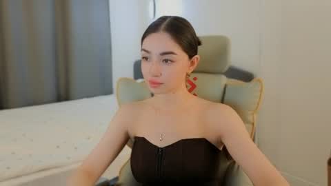 Snapshot of cherrylatte_ chatting on 07.27.26 Kate3 online show from 07.27.26