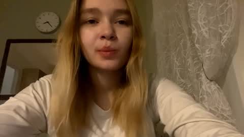 Snapshot of cherryleija chatting on 01.14.26 Lei online show from 01.14.26