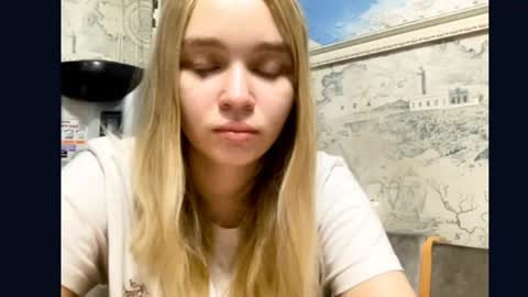 Snapshot of cherryleija chatting on 06.10.26 Lei online show from 06.10.26
