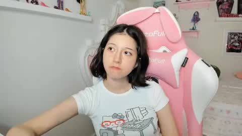 Snapshot of cherrymafer666 chatting on 07.03.26 cherrycute666 online show from 07.03.26